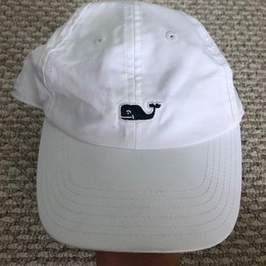 White Vineyard Vines Hat